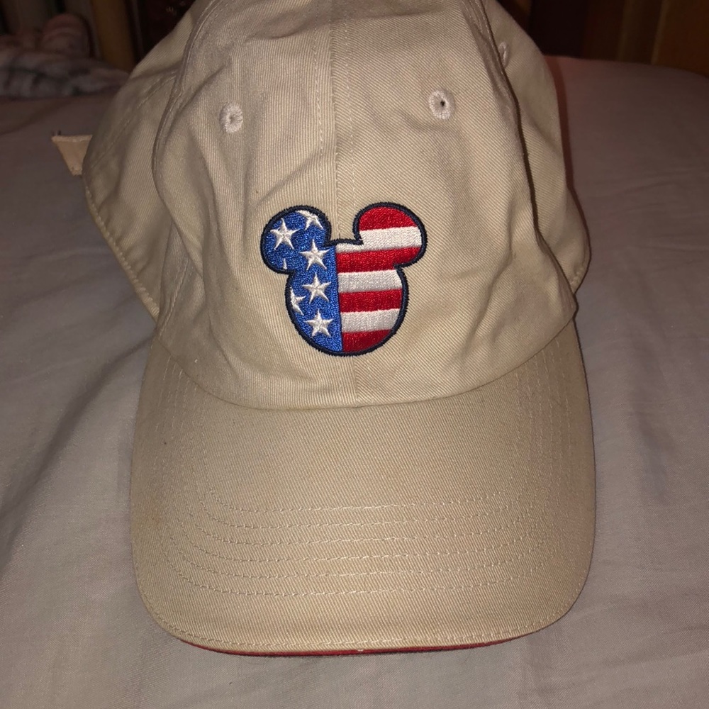 Men’s Disney hat